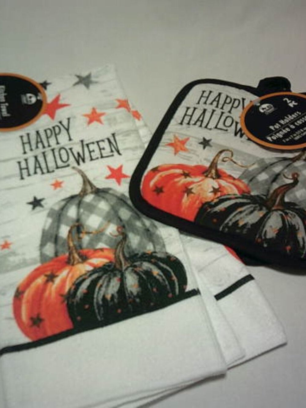 NEW HAPPY HALLOWEEN KITCHEN HAND TOWEL & MATCHING POT HOLDERS SET PUMPKIN DESIGN